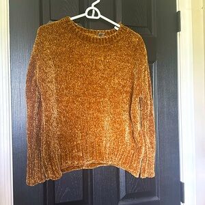 Women’s Sweater